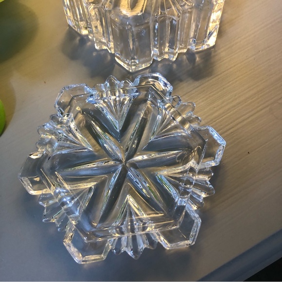 Vintage Mikasa Glass Jewelry Holder - Picture 7 of 13